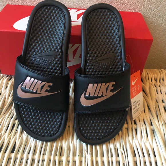 Nike Shoes - NWT NIKE Slide Sandal